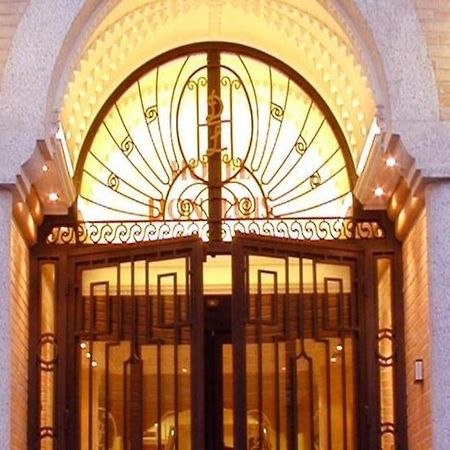Hotel Don Luis Madrid Kültér fotó