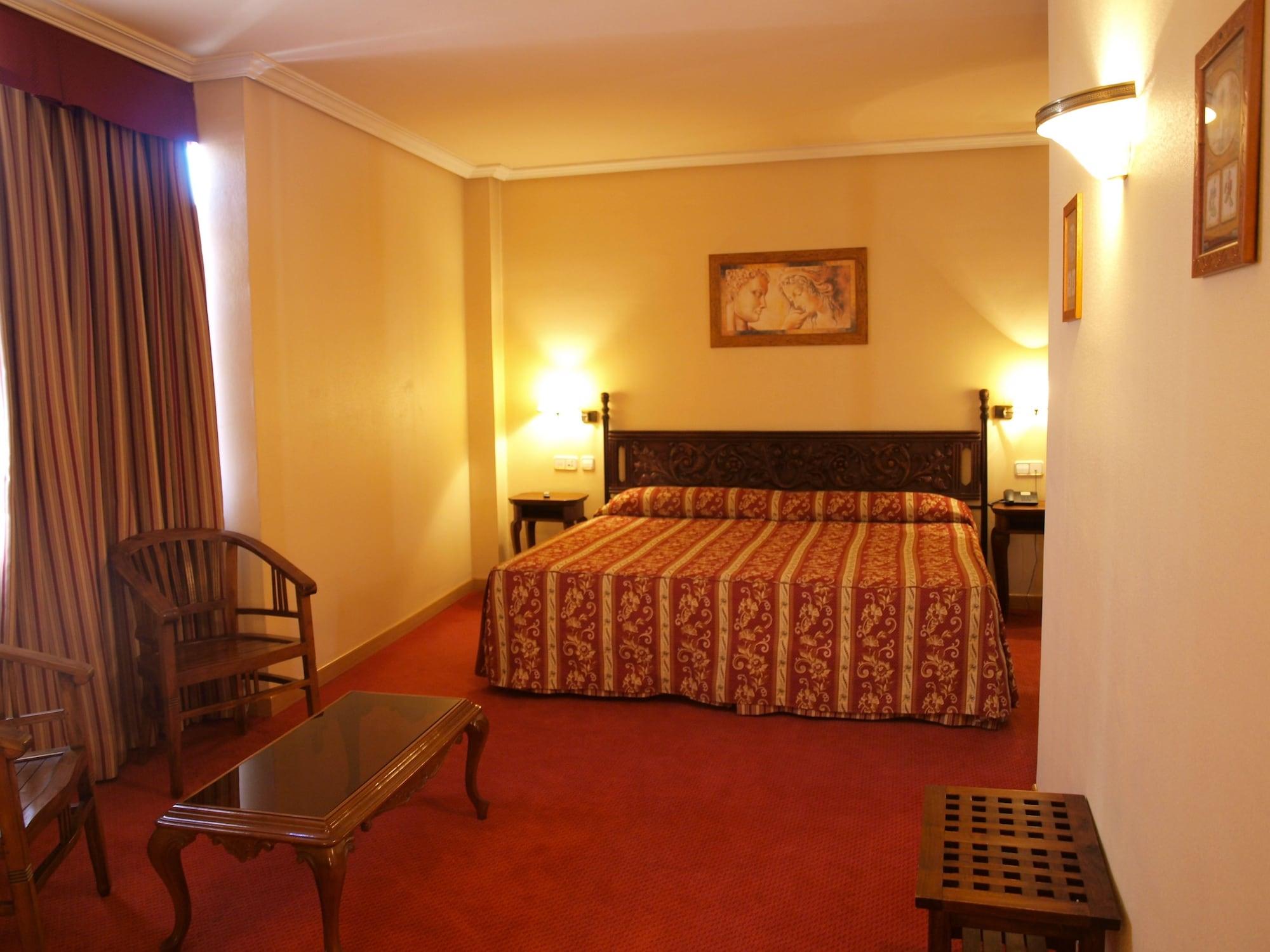 Hotel Don Luis Madrid Kültér fotó