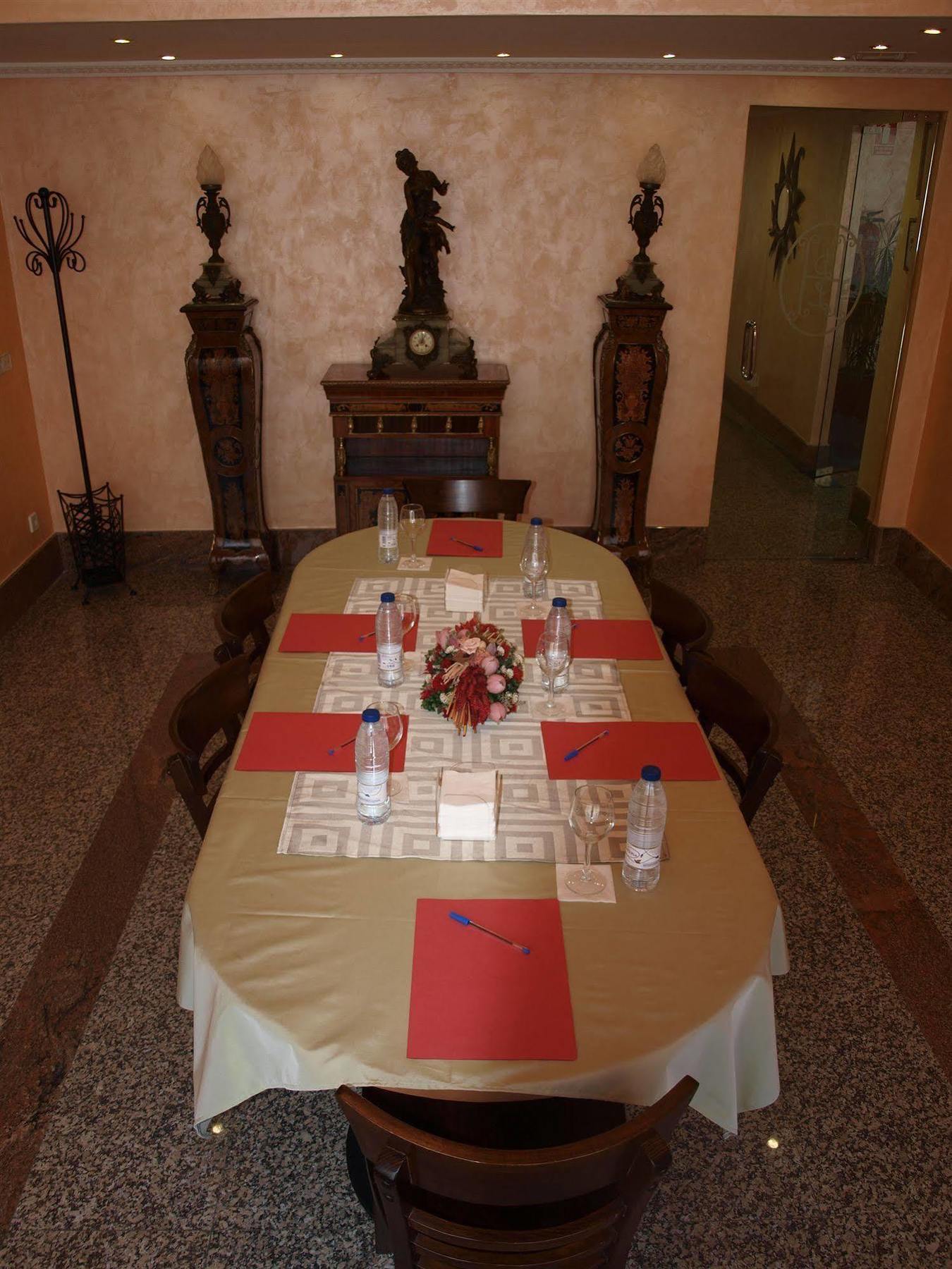 Hotel Don Luis Madrid Kültér fotó